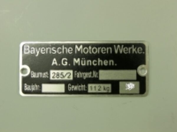 Typenschild BMW